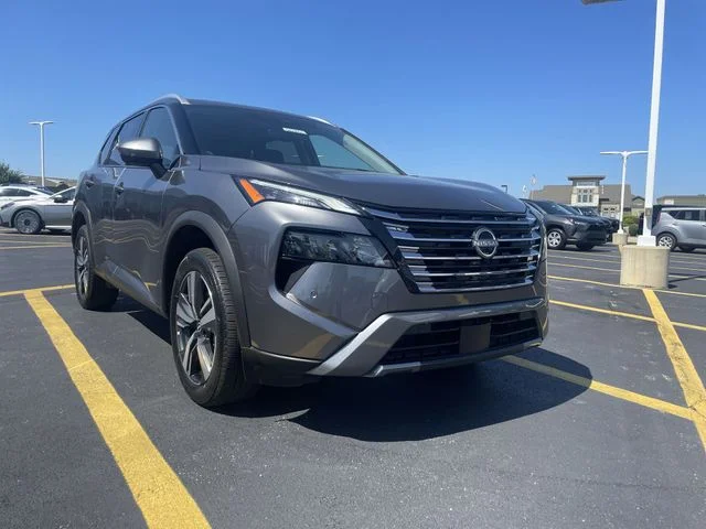 2026 Nissan Rogue SL - Photo 10