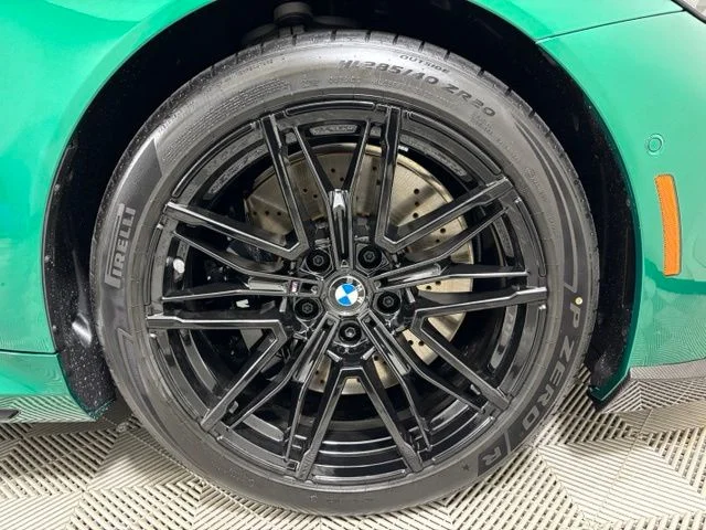 New 2027 Isle of Man Green Metallic BMW Base image 18