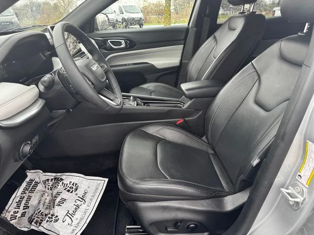 Certified Used 2025 Silver Jeep Limited image 22
