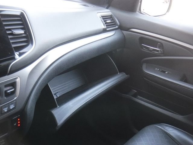 Used 2020  Honda EX-L image 26
