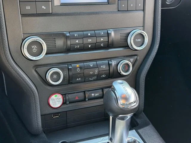 Used 2019 Blue Metallic Ford EcoBoost image 40