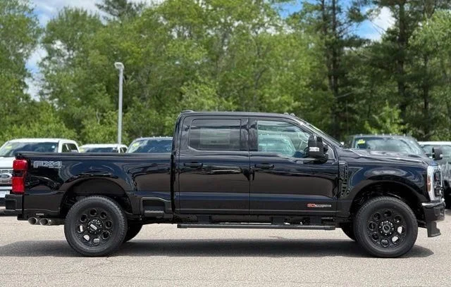 New 2026 Agate Black Metallic Ford F-350® Lariat® image 3