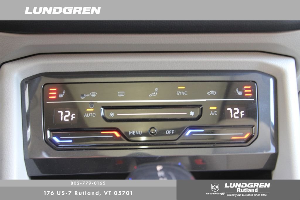 2022 Volkswagen Tiguan SE - Photo 21
