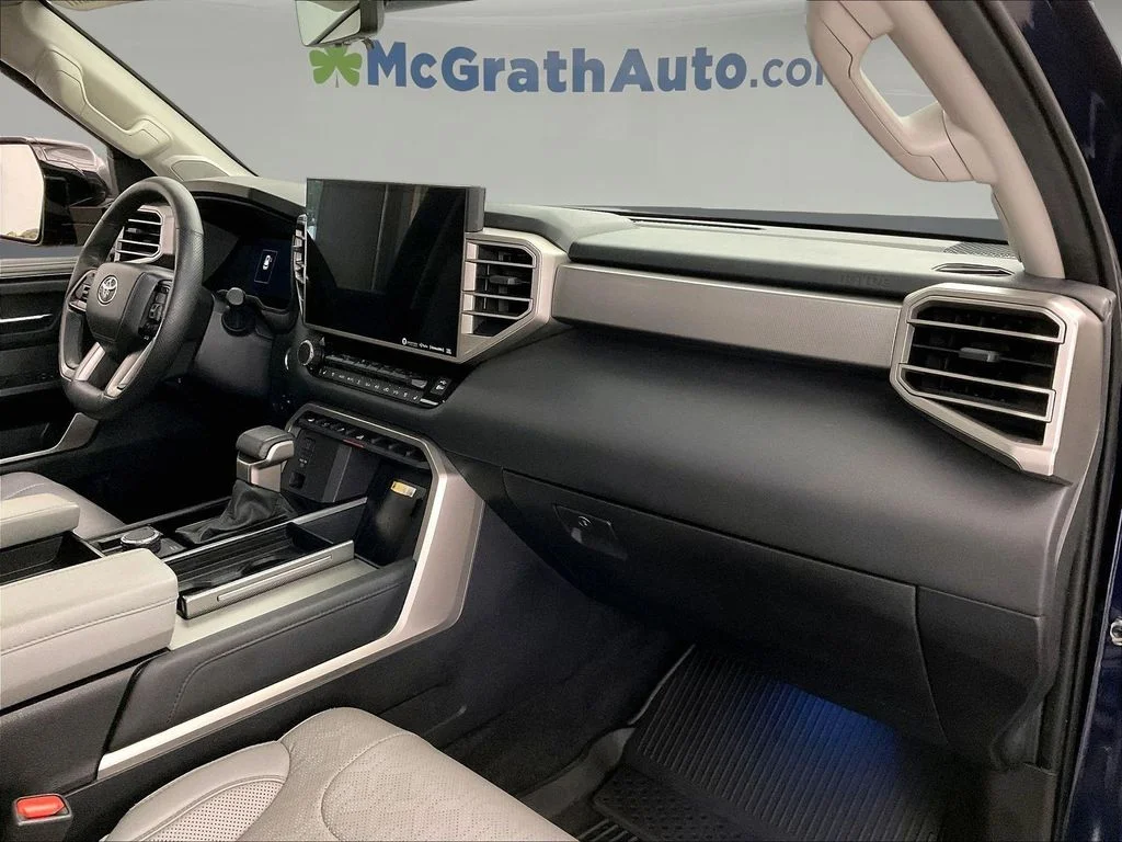 2024 Toyota Sequoia Limited - Photo 21