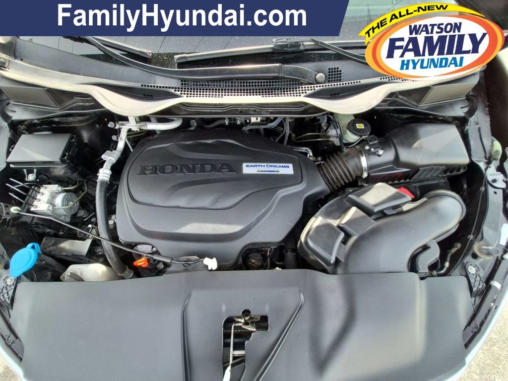 Used 2018 Black Honda EX-L image 33