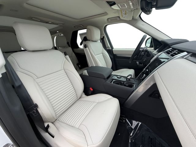 New 2026 Fuji White Land Rover Gemini Edition image 16