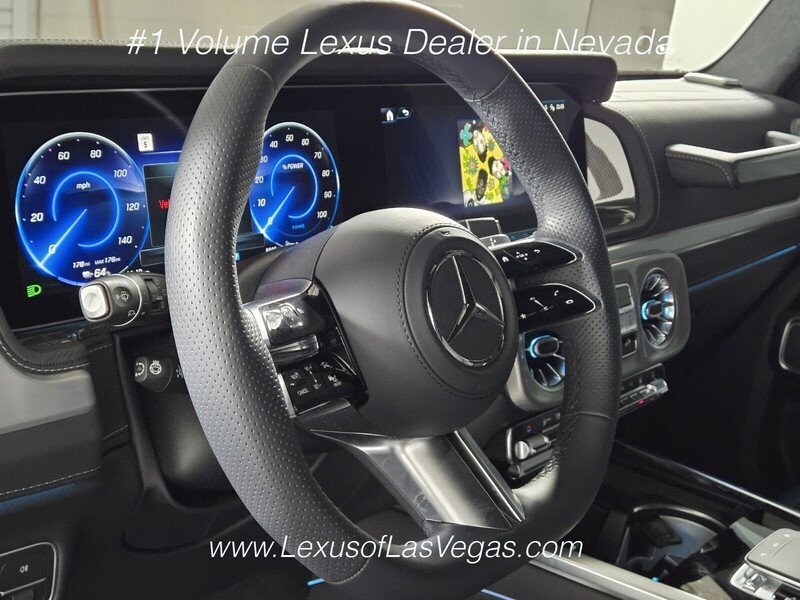 Used 2025 Gray Mercedes-Benz G 580 image 30