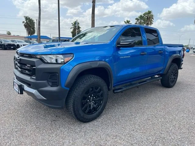 Used 2024 Glacier Blue Metallic Chevrolet Trail Boss image 3