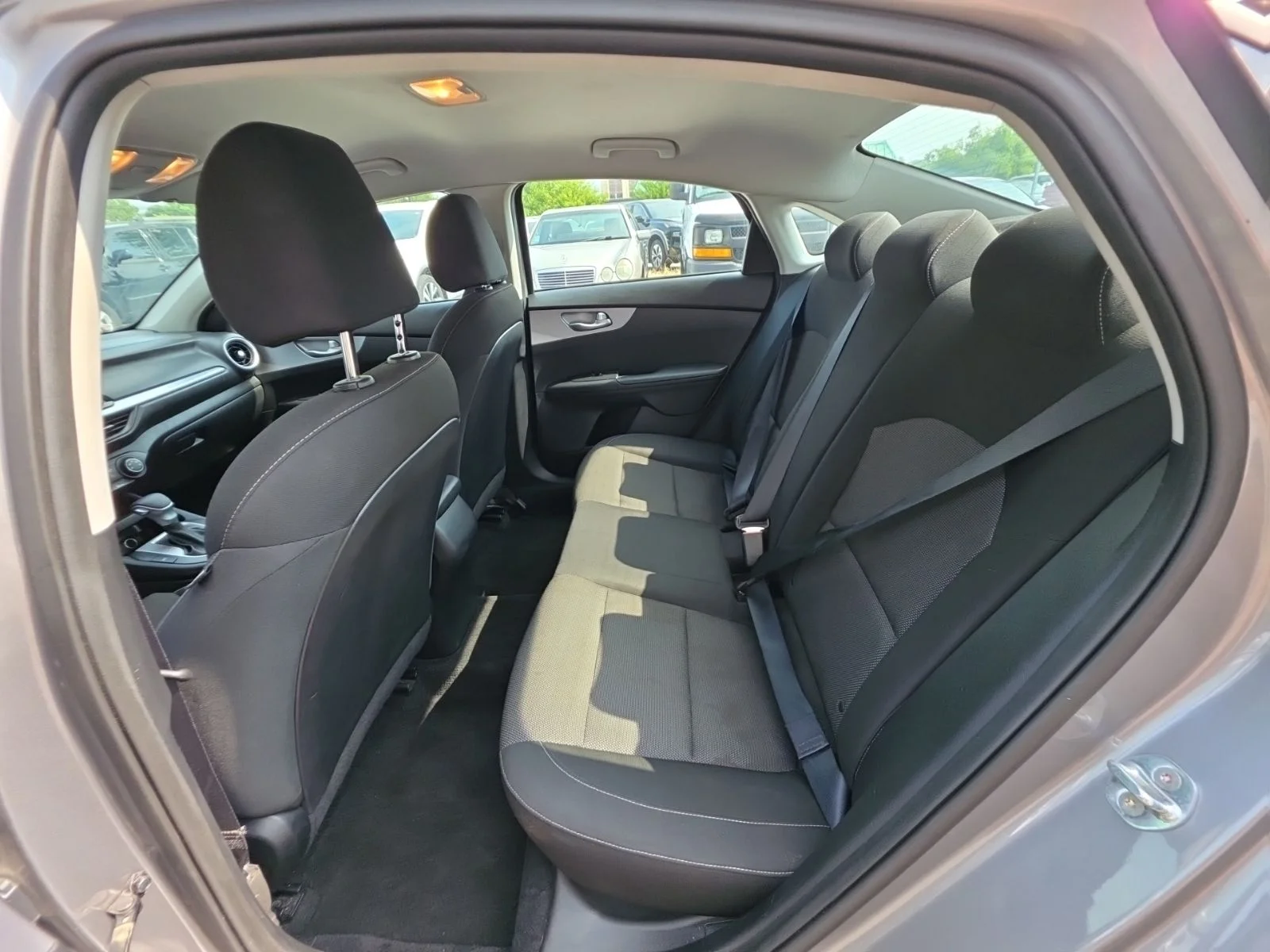 Used 2023 Gray Kia LXS image 6