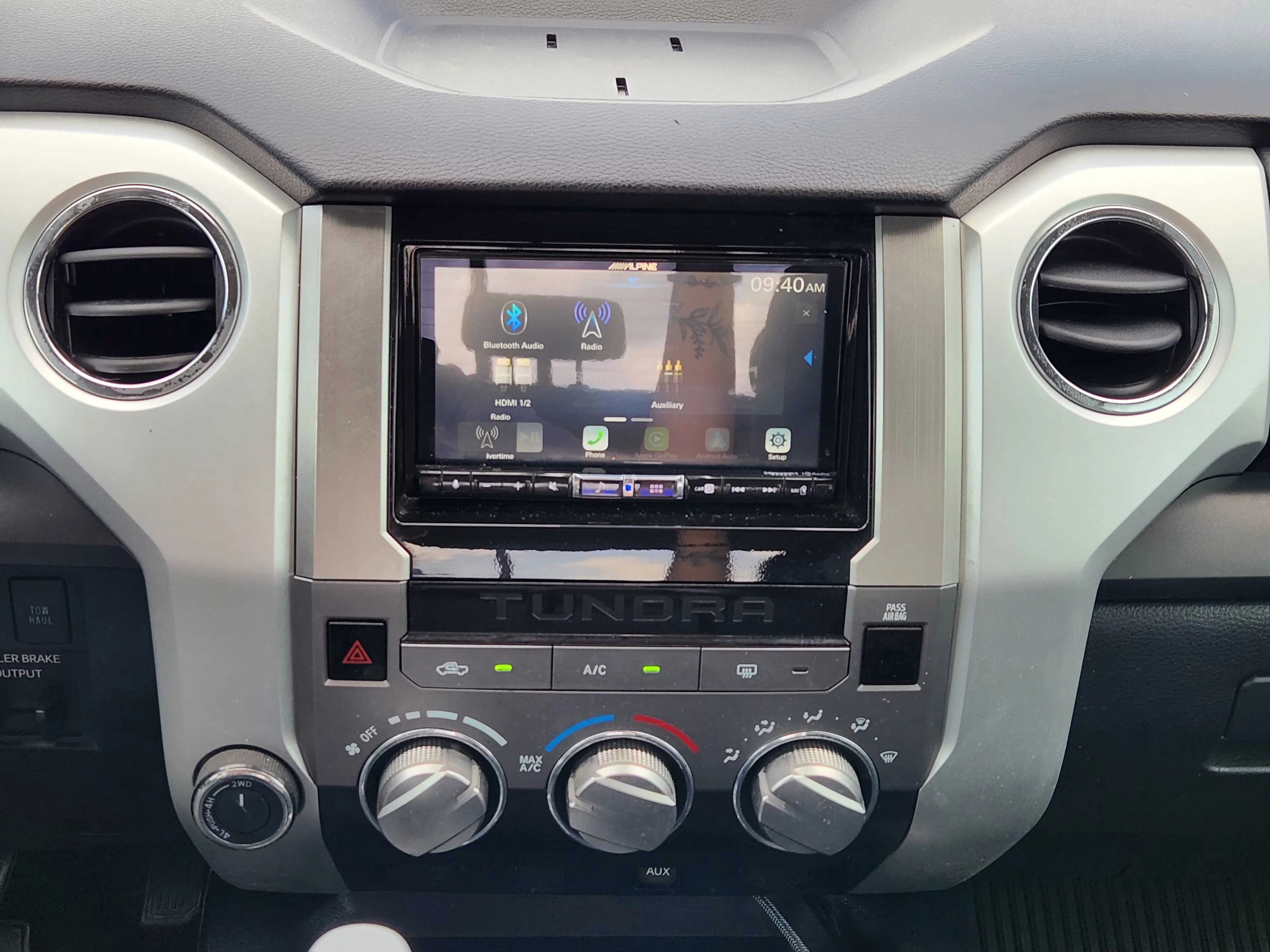Used 2019  Toyota SR5 image 19