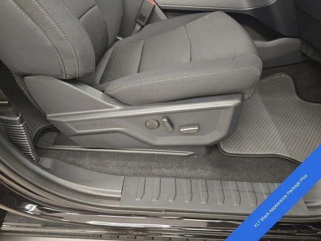 New 2026 Agate Black Metallic Ford XLT image 11