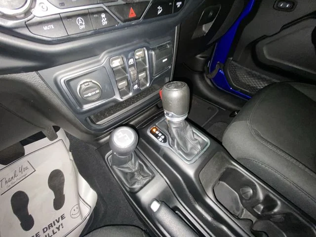 Used 2019 Blue Jeep Unlimited Sport S image 20