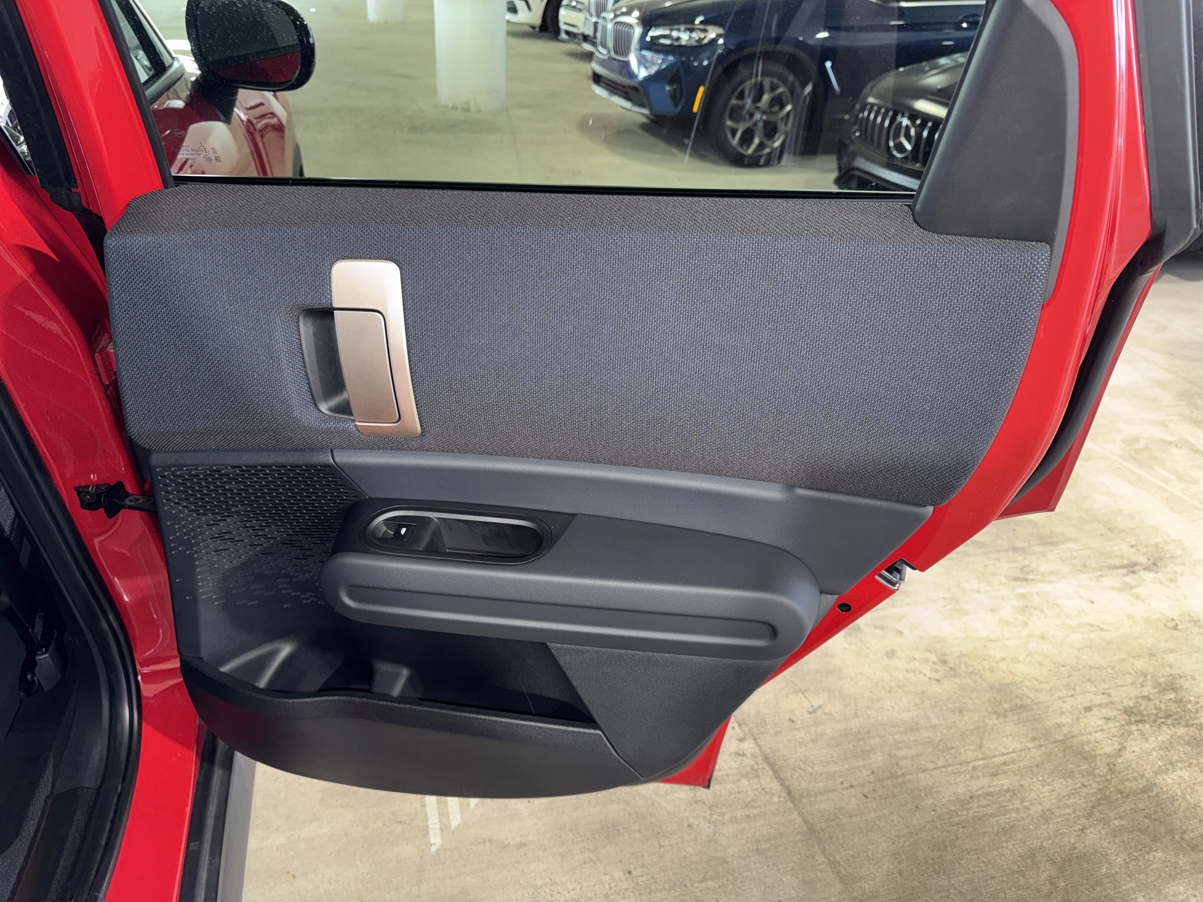 Used 2025 Chili Red II MINI S image 11