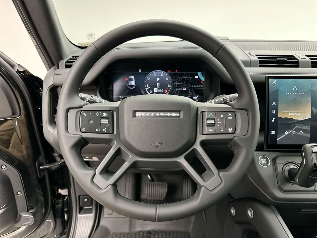New 2026 Santorini Black Land Rover S image 15