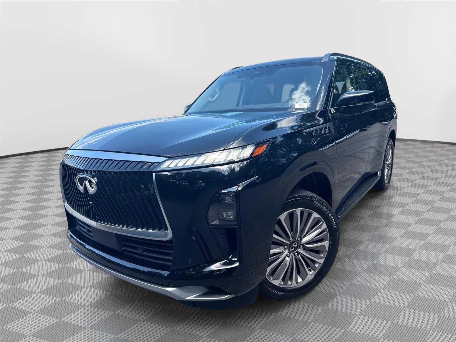 Certified Used 2025 Mineral Black INFINITI SENSORY image 2