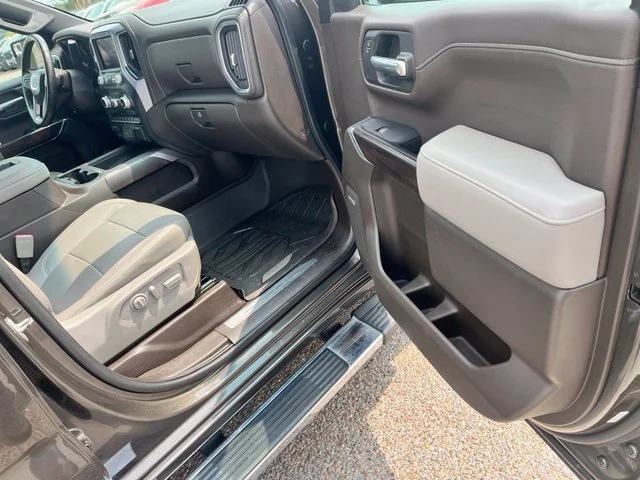 Used 2019  GMC SLT image 20