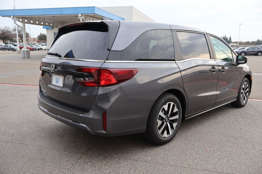 New 2026 Modern Steel Metallic Honda EX-L image 5