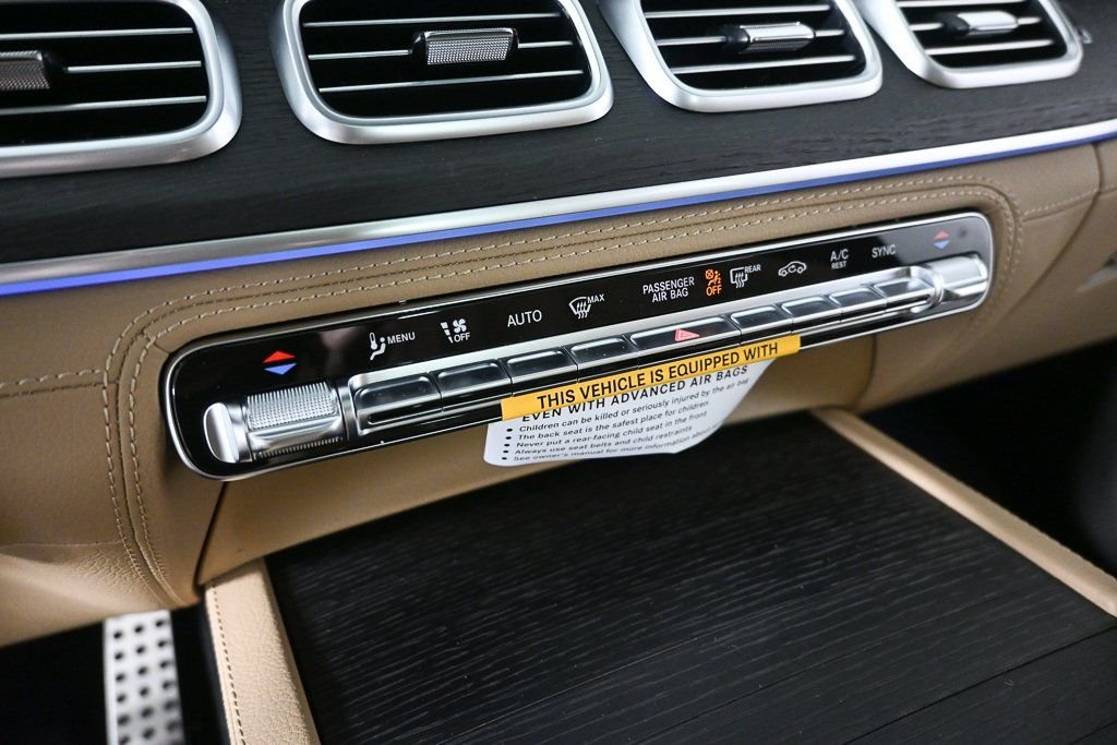 New 2026 Polar White Mercedes-Benz GLS 580 image 14