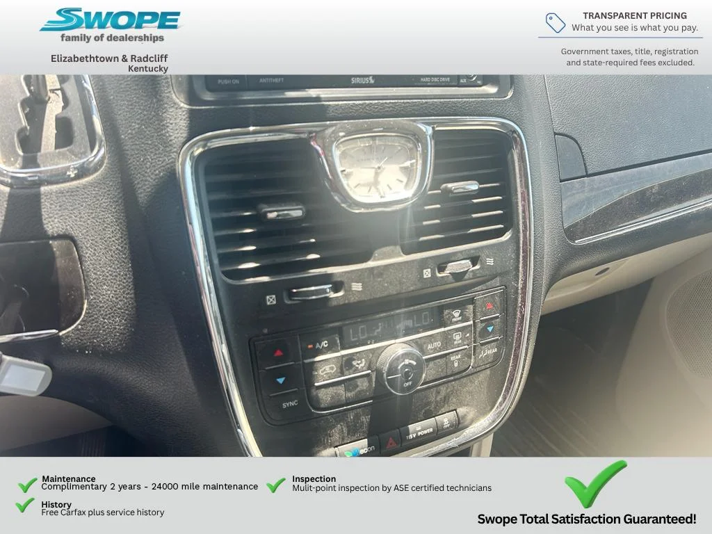 Used 2013 Billet Silver Metallic Clearcoat Chrysler Touring image 22