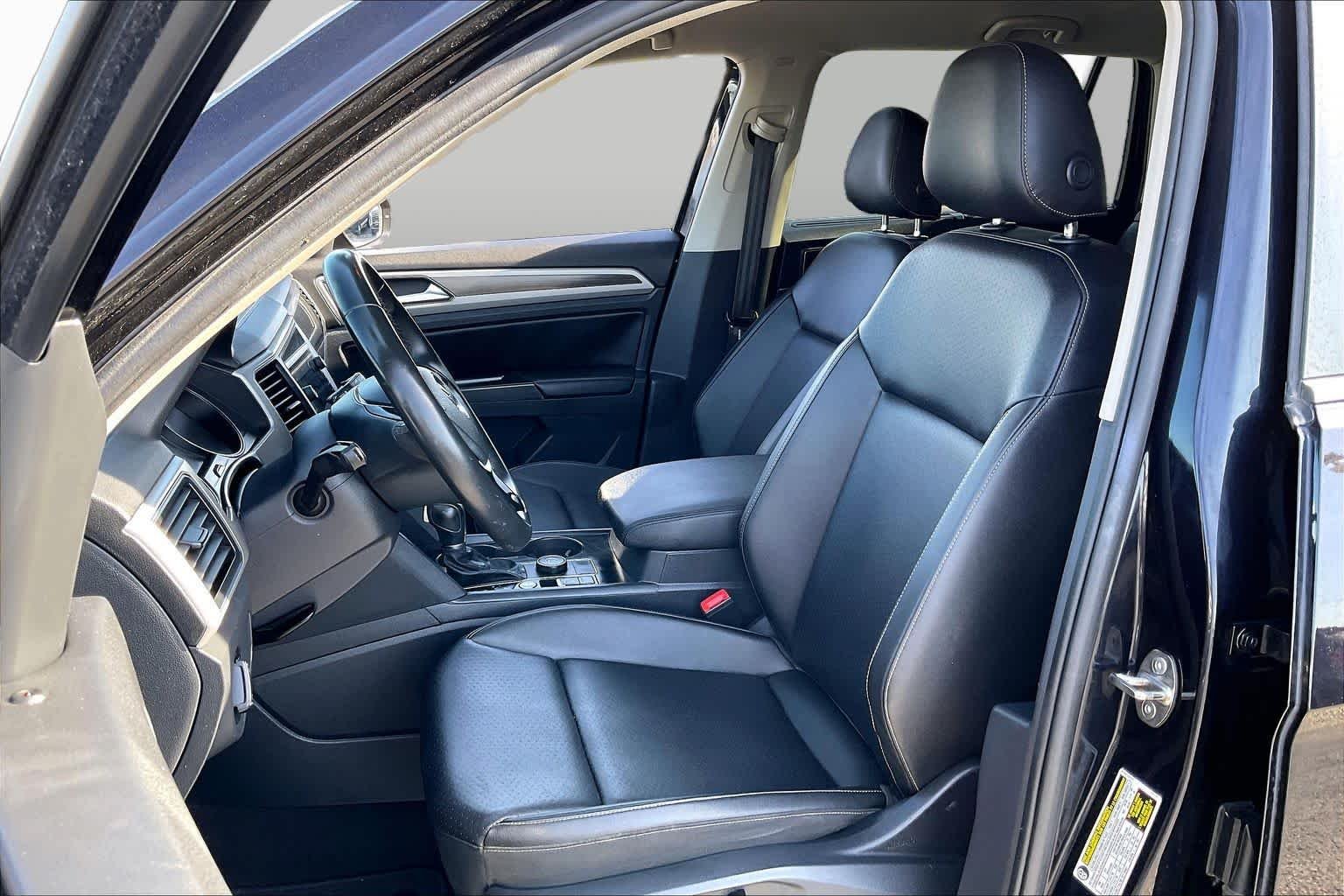 Used 2019  Volkswagen 3.6L V6 SE w/Technology image 8