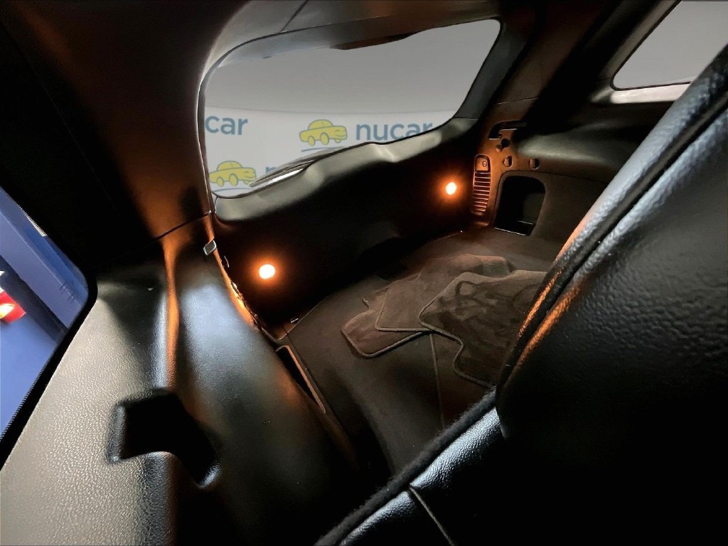 Used 2018 Gray Jeep Limited image 17