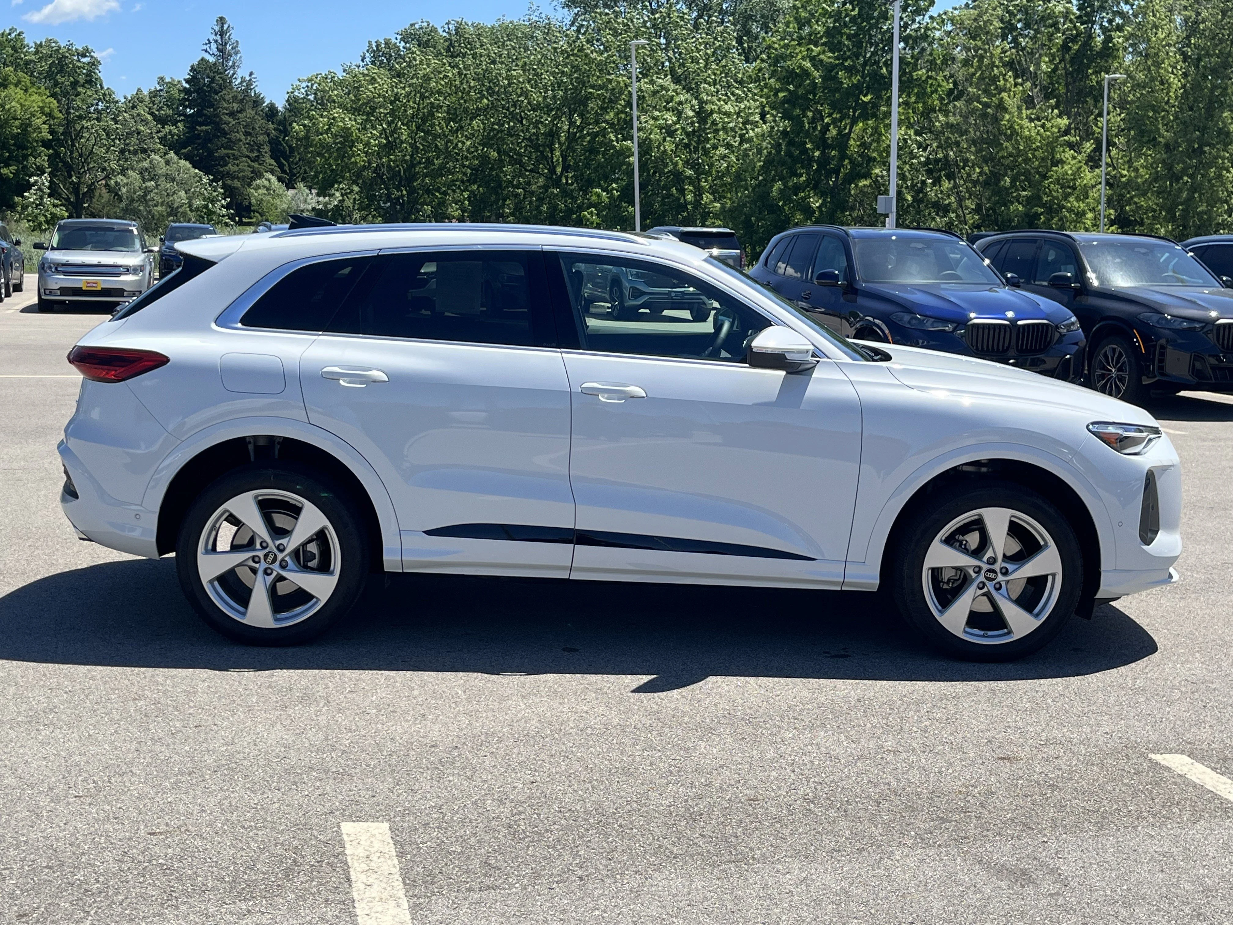 2025 Audi Q5 Premium Plus - Photo 24