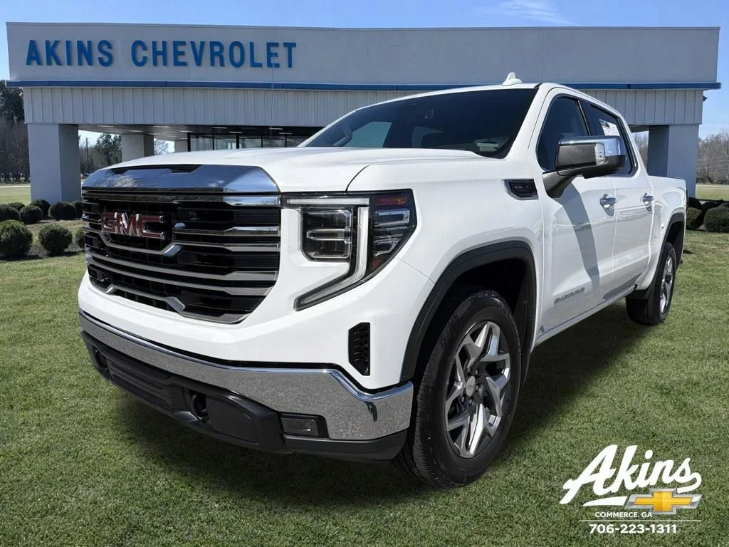 2023 GMC Sierra 2WD Crew Cab Short Box SLT's photo