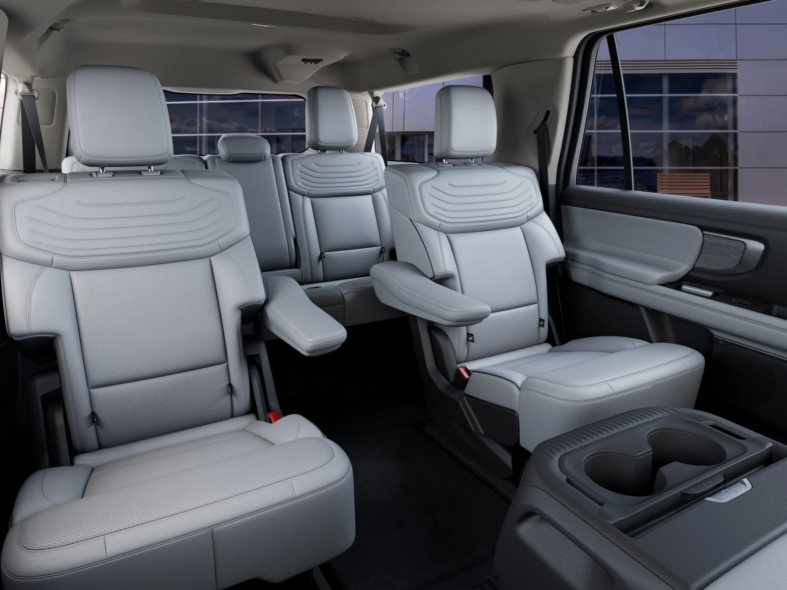 New 2027 Star White Metallic Tri-Coat Ford Platinum image 35