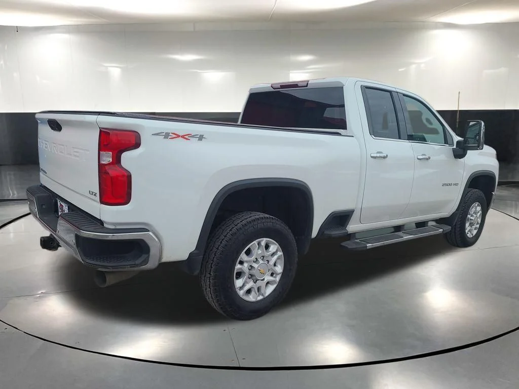 Used 2022 White Chevrolet LTZ image 6