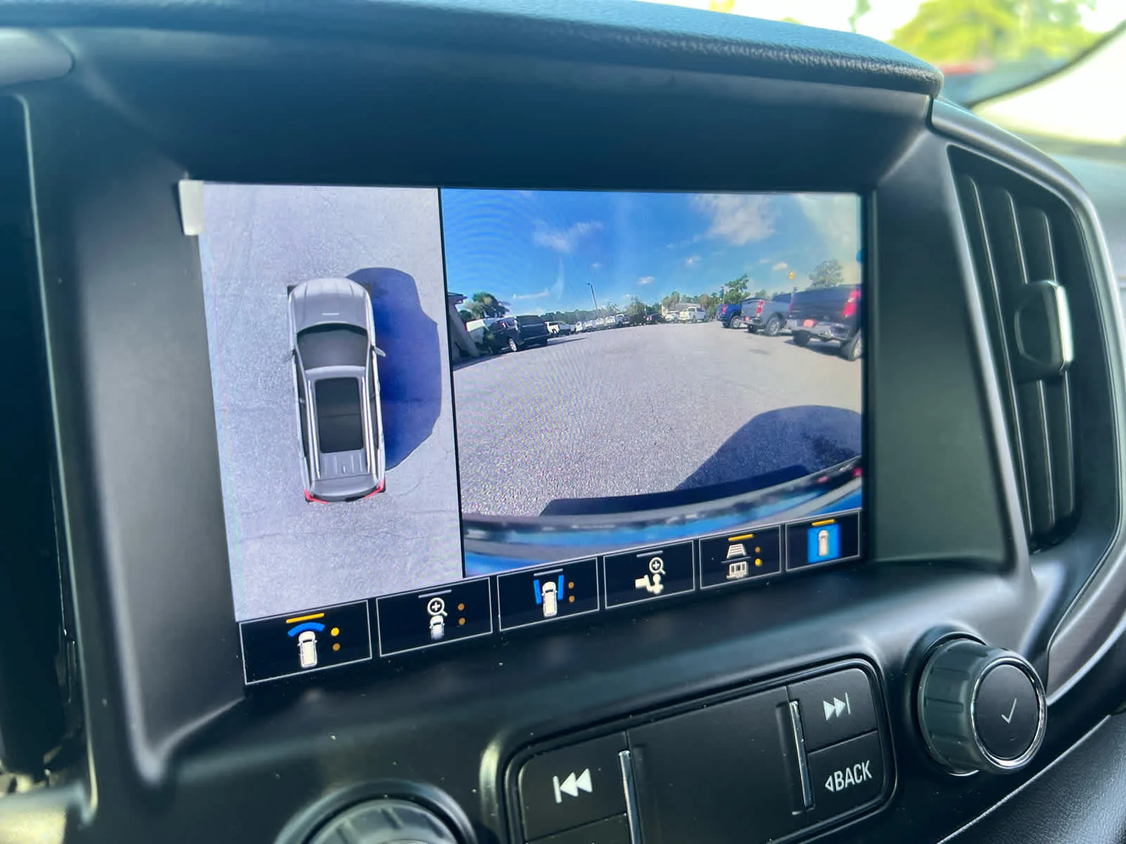 2024 GMC Terrain AT4 - Photo 21