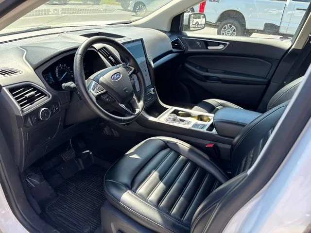 Used 2024 White Metallic Ford SEL image 11
