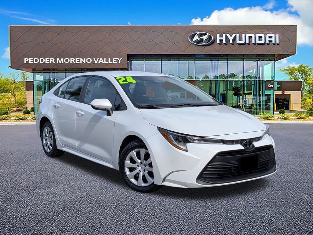 Used 2024 Toyota Corolla LE with VIN 5YFB4MDE4RP147418 for sale in Moreno Valley, CA