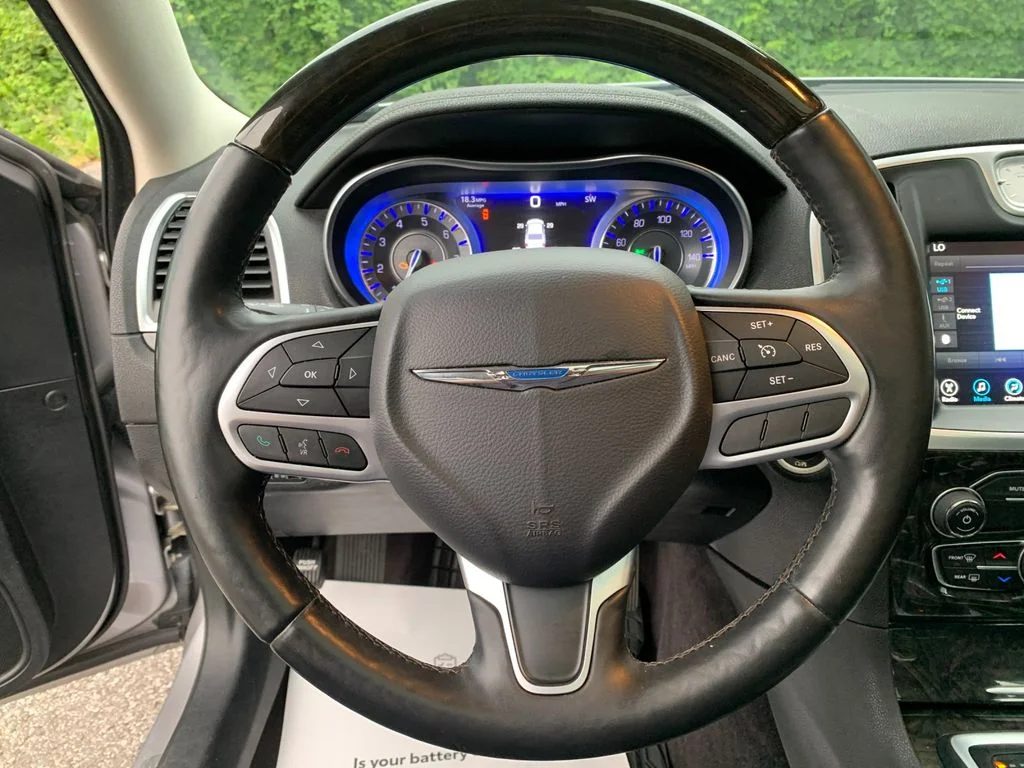 Used 2017 Silver Chrysler C image 27