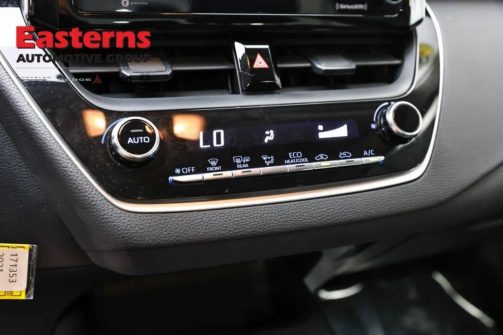 Used 2021 Silver Toyota LE image 18