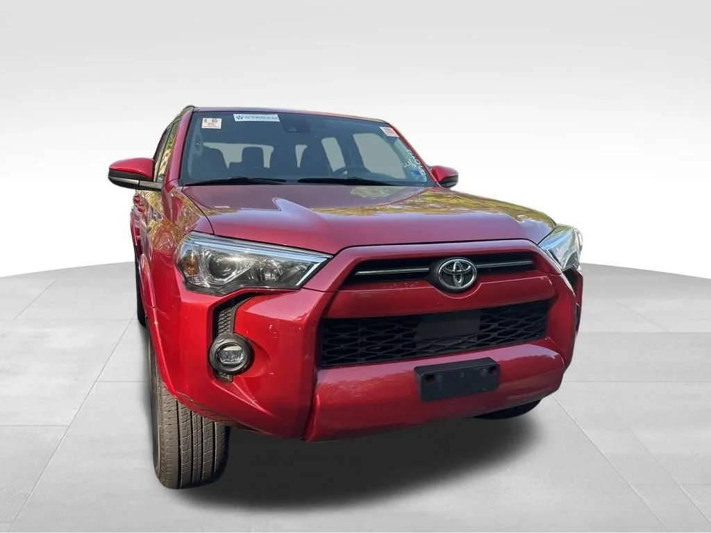 Used 2021 Bk Toyota SR5 image 8