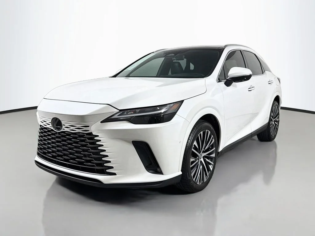 Used 2023 White Lexus 350 Premium Plus image 1
