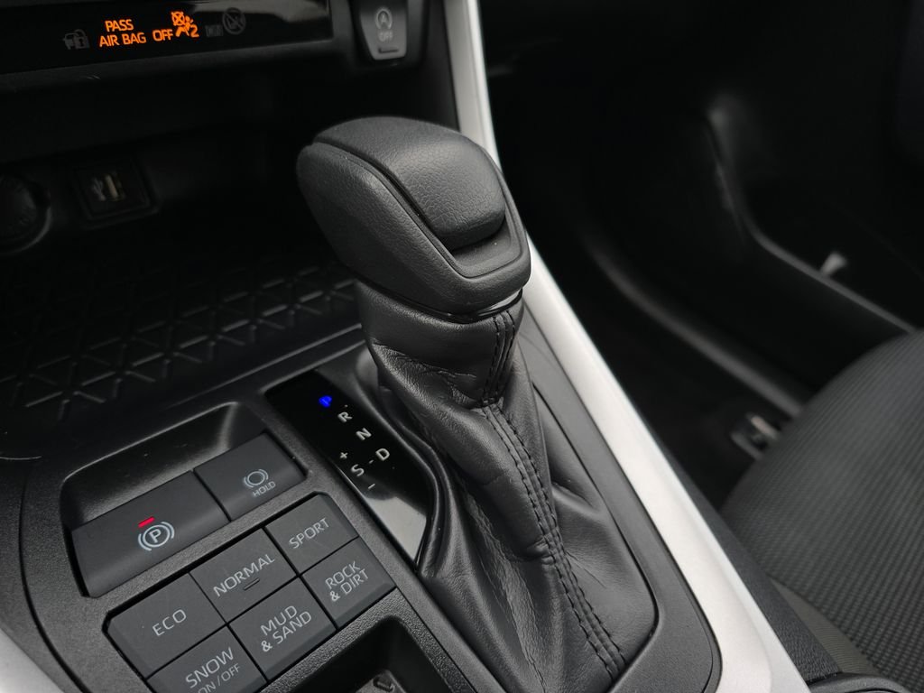 Certified Used 2025 White Toyota LE image 25