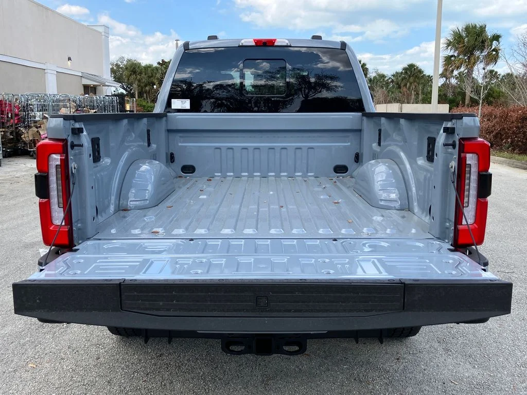 New 2026 Gray Ford Platinum image 9