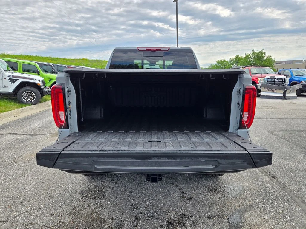 Used 2025 Gray GMC AT4X image 33