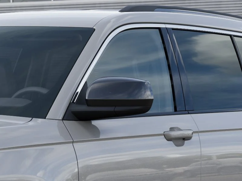 New 2026 Silver Zynith Exterior Paint Jeep Laredo image 38