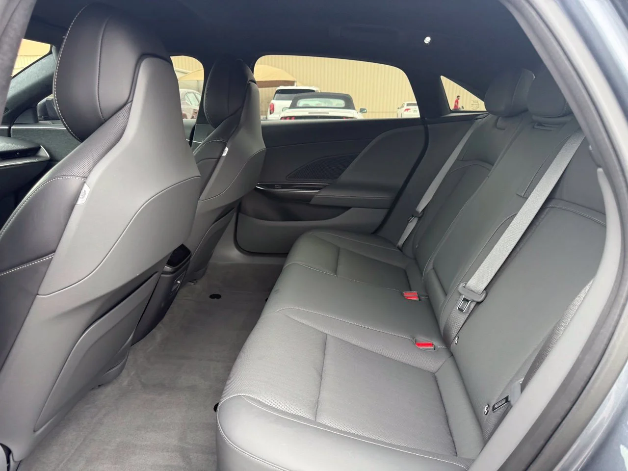 Used 2024 Quantum Gray Lucid Pure image 10