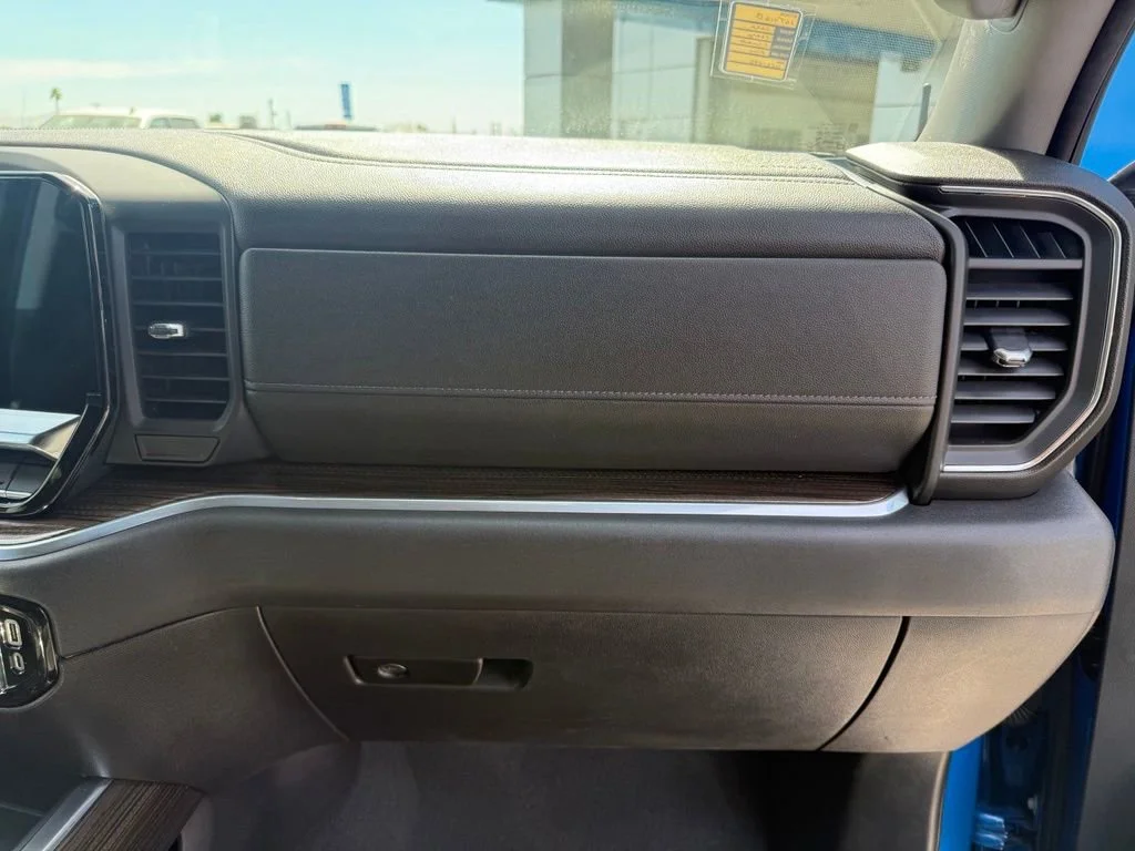 Used 2022 Glacier Blue Metallic Chevrolet RST image 15