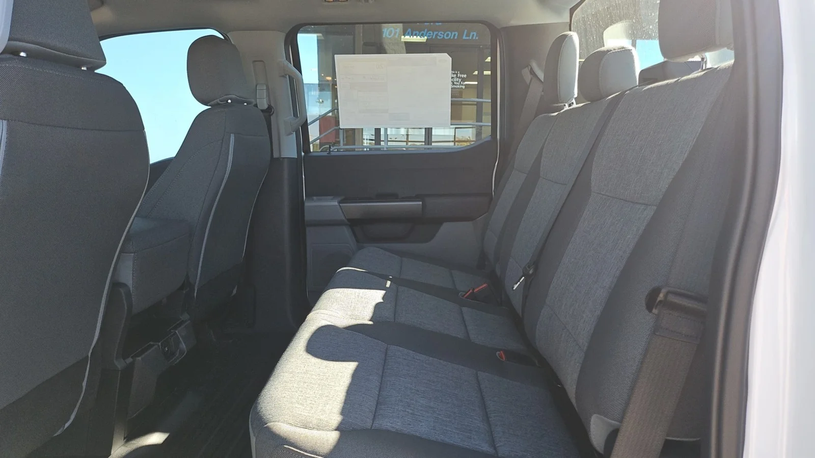 New 2026 Oxford White Ford XL 2WD image 11