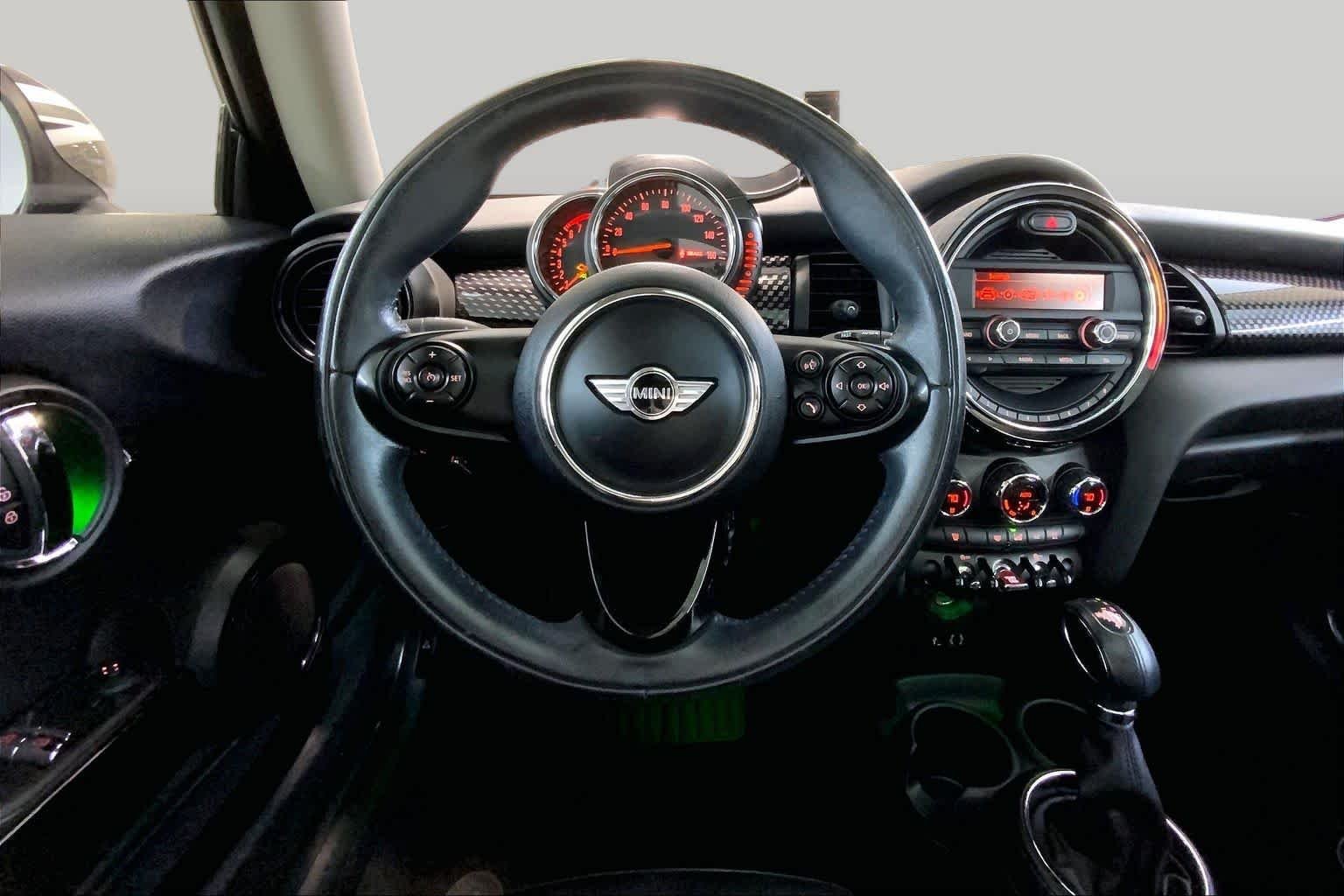 Used 2016 Thunder Grey Metallic MINI S image 5