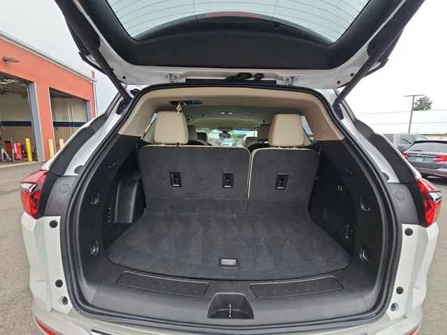 Used 2019 White Buick Premium Group image 29