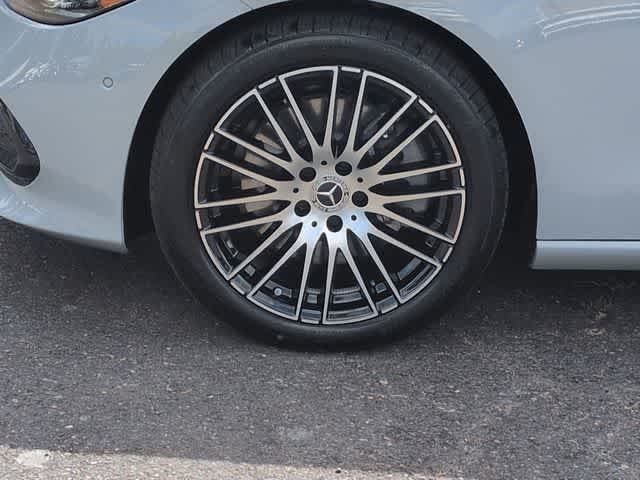 New 2026 MANUFAKTUR Alpine Grey Mercedes-Benz C 300 image 13