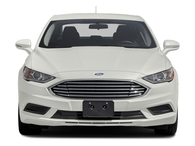 Used 2017 White Platinum Ford SE image 4