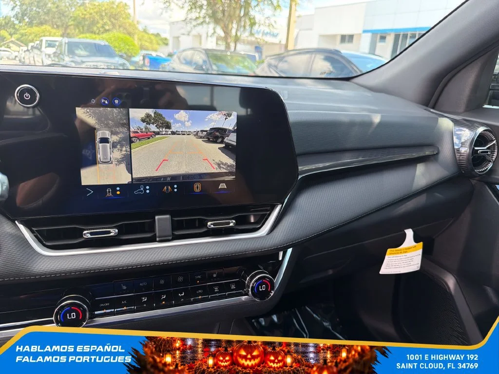 New 2027 Mosaic Black Metallic Chevrolet LT image 21