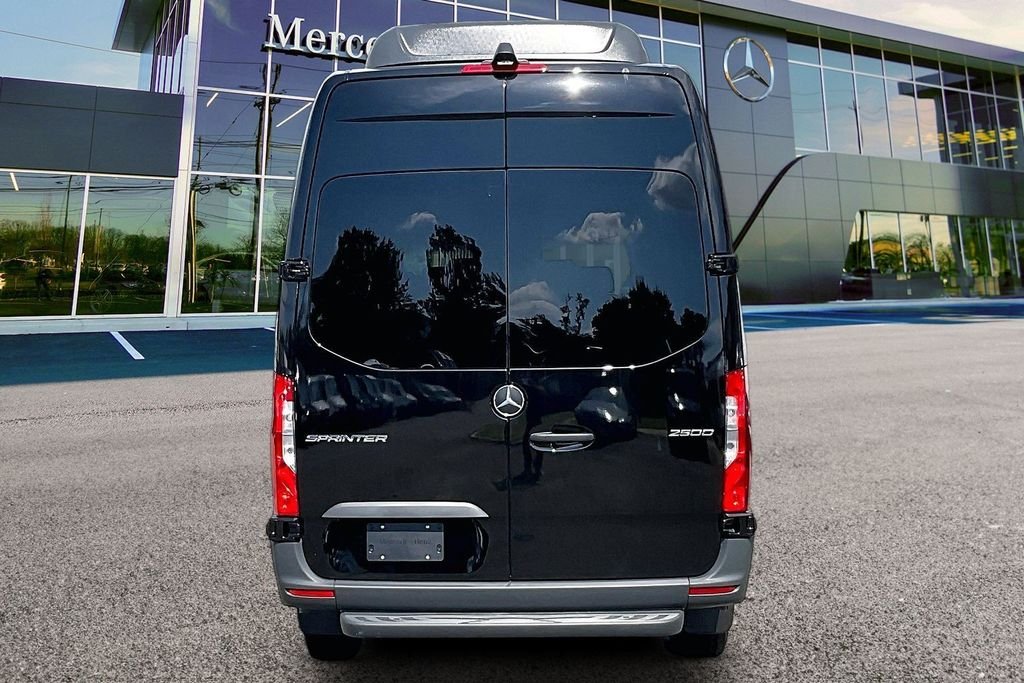 New 2026 Black Mercedes-Benz Passenger 170 WB image 4