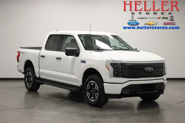 2023 Ford F-150 Lightning XLT